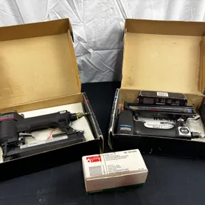 Campbell Hausfeld Finishing Stapler and Brad Nailer