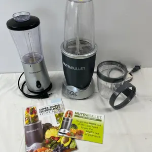 Nutri Bullet & Hamilton Beach B31 Blender