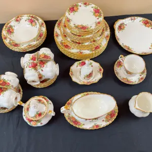 Royal Albert Bone China Old Country Rose