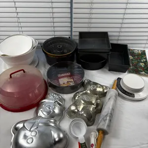 Kitchen and Baking Acessories