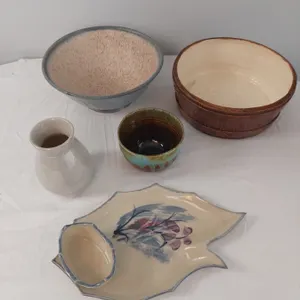 Decortive Stoneware Bowls & Dishes
