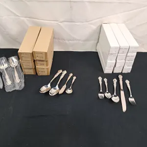 Rogers Bros "Royal Dorcet" Cutlery