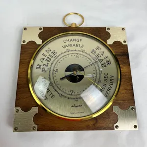 Adorna Barometer