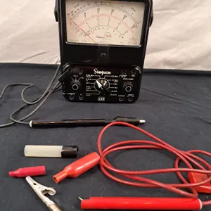 Simpson 260 - Series 6 AC-DC Volt-Ohm Milliammeter.