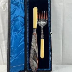W {} HS Silver Plated Victorian Utensil Set with case