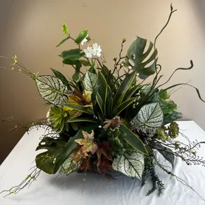 Home Décor Floral Plant with Planter