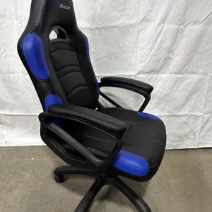 Arozzi Chair