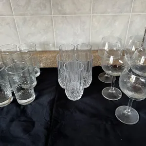 Assorted Glassware Lot