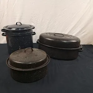 Assorted Granite Ware with Lids