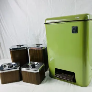 Retro Tins
