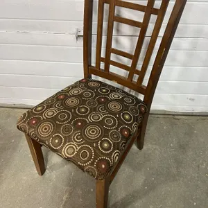 Accent Chair with Seat storage