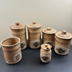 Kitchen storage canisters