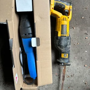 Reciprocating Saws