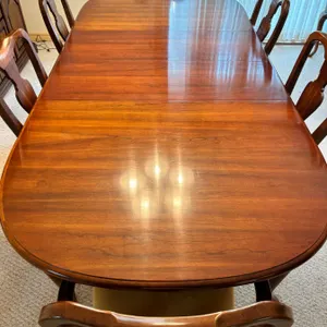 American Drew dinner Table
