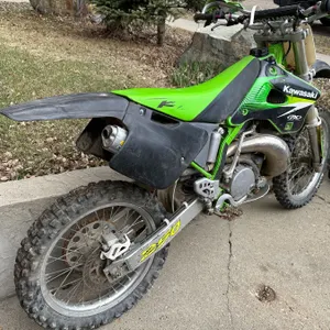 Kawasaki 250 Dirt Bike