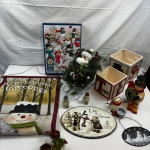 Snowman Holiday Decor