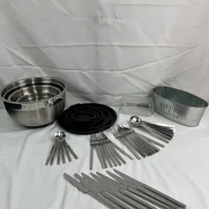 Kitchen Lot