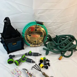 Kuny Tool Bag with Assorted Garden Necessities