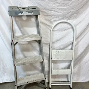 Ladder lot
