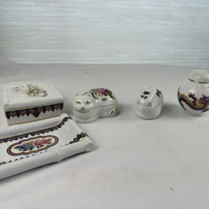 Chinoiserie Collection & Chelsea Gardens Lot