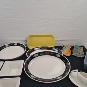 Assorted Kitchenware