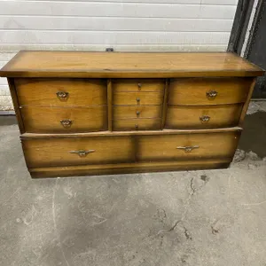 8 Drawer Dresser