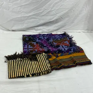 3 Shawls
