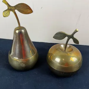 Apple & Pear Décor - Brass Style