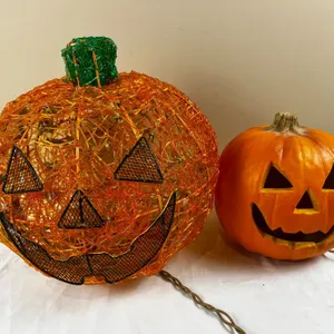 Light Up Pumpkin Décor
