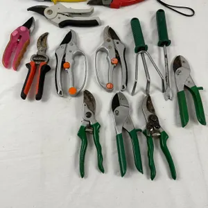 Garden Tools Lot