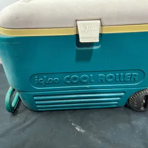 Igloo Cool Roller