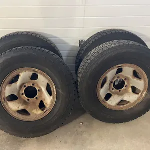 Pike RW11 Tires on Rims