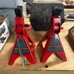 Pair of jack stands