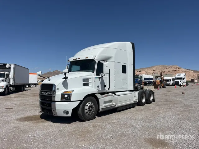 2022 Mack Anthem 64T 6x4 T/A Sleeper Truck Tractor