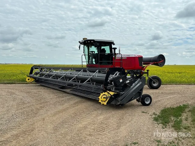 Massey Ferguson WR9740 36 ft Swather Windrower