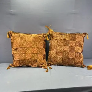 (2) SOFA PILLOWS