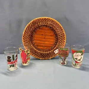 WICKER 13.5IN SERVING TRAY