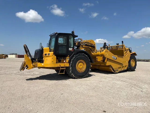 2023 Cat 637K Motor Scraper