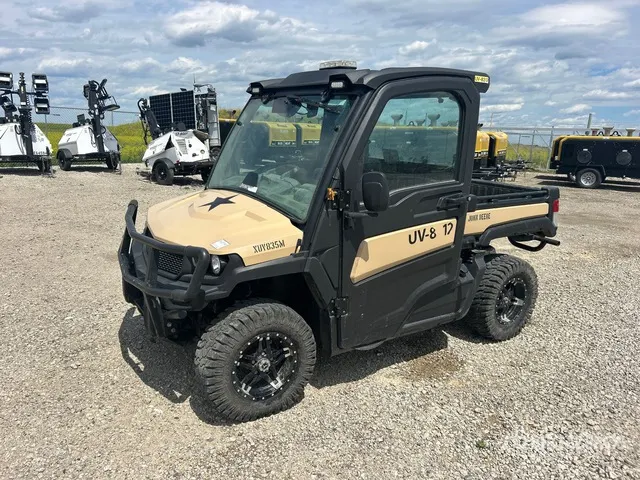 2023 John Deere XUV835M 4x4 Utility Vehicle