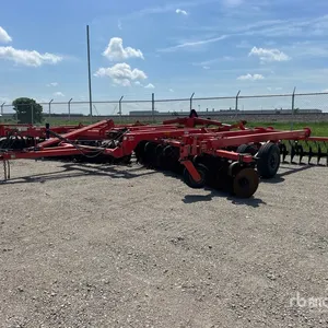 2013 Kuhn Krause 8300 34 ft Offset Vertical Disc