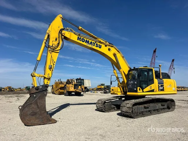 2022 Komatsu PC360LC-11 Tracked Excavator