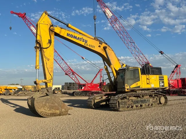 2023 Komatsu PC650LC-11 Tracked Excavator