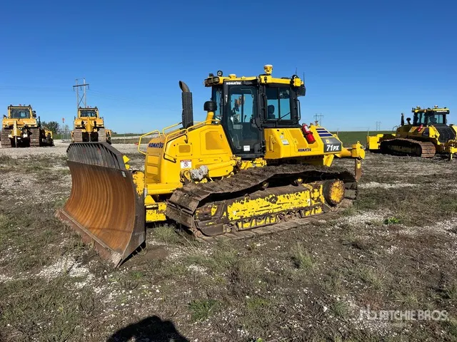 2024 Komatsu D71PX-24 Crawler Dozer