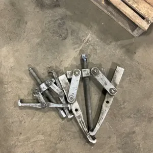 2-Gear pullers