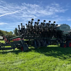 2023 Fendt Momentum FTPM31-15 Split 31 Row Planter