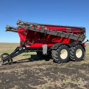 2020 Salford Valmar 9620 72 ft T/A Fertilizer Spreader