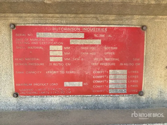 1995 Hutchinson 34 ft T/A Sprayer Tender Trailer