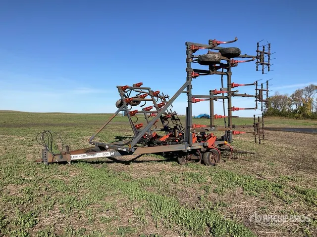 1990 Flexi-Coil 300 B 40 ft Cultivator