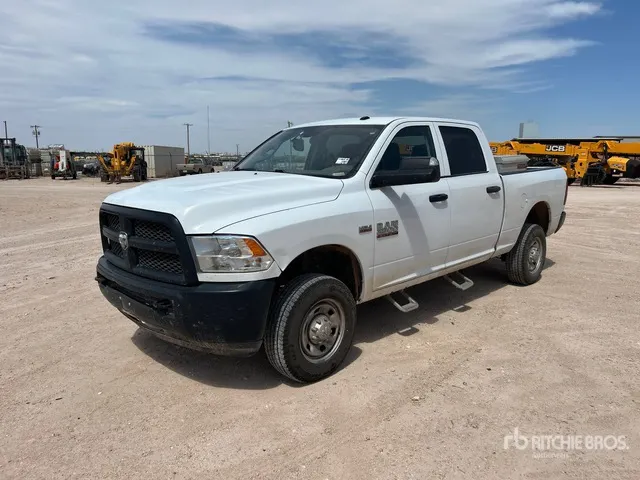 2018 Ram 2500 4x4 Crew Cab Pickup