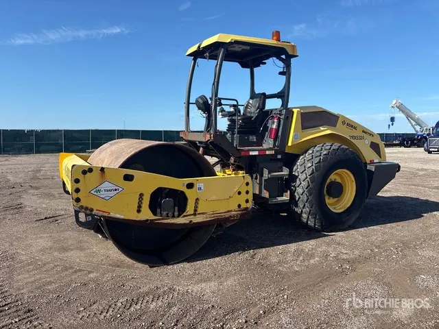 2020 Bomag BW211D-5 Smooth Drum Compactor